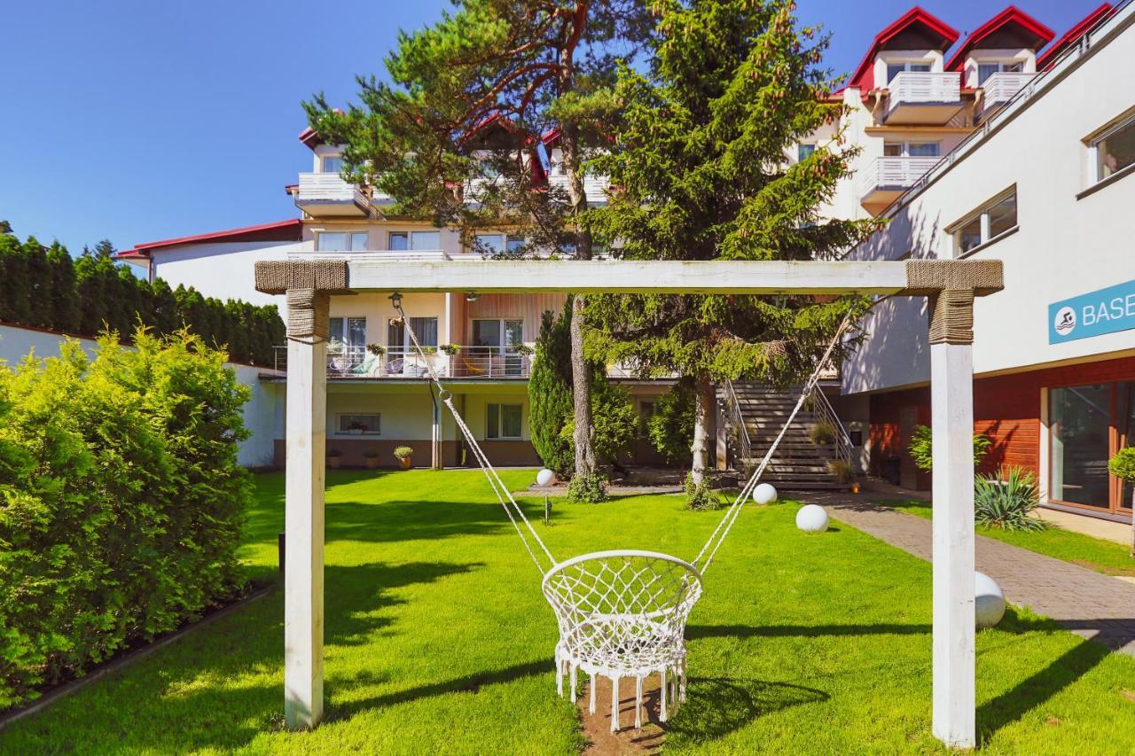 Osrodek Wypoczynkowy Balt-Tur Feel Well Resort Jastrzębia Góra Exterior foto